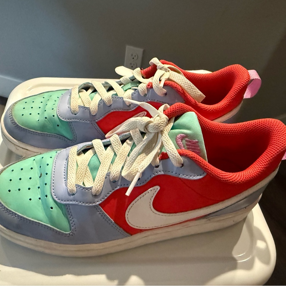 Nike Sneakers - Mint, Light Blue, Red